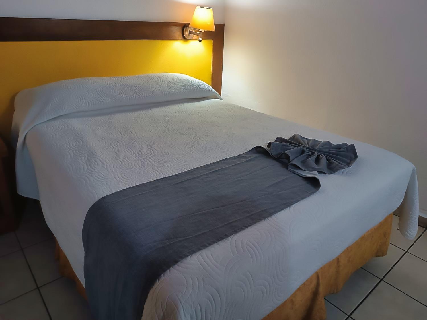Hotel Pez Vela Manzanillo Dış mekan fotoğraf